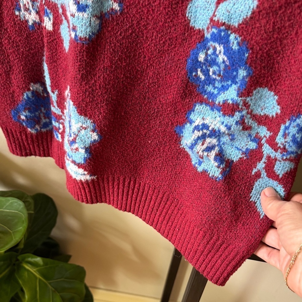 The Pioneer Woman Burgundy Floral Cowl Neck Sweater Small  A048 - Picture 5 of 9
